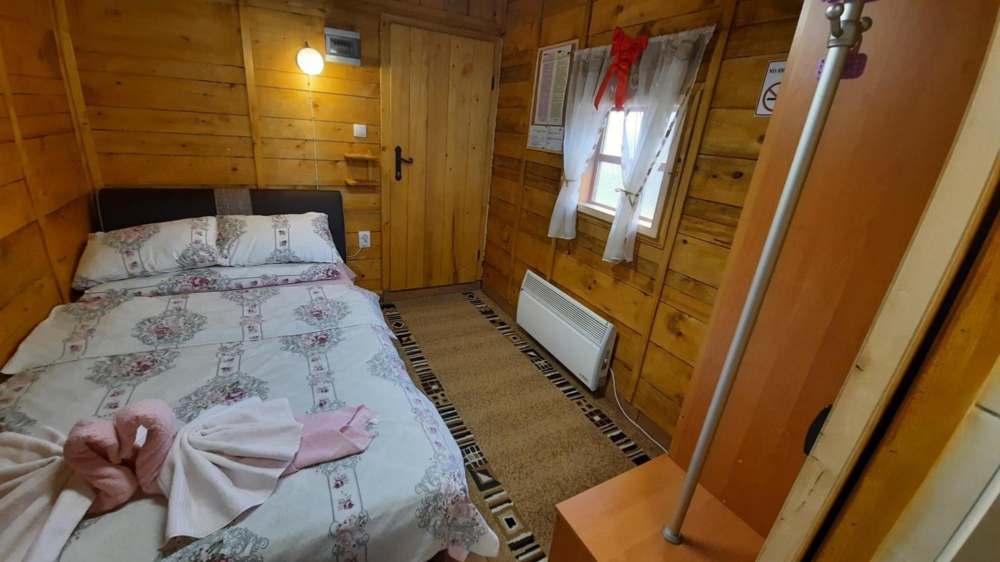 Hotel Etno Selo Eden Zeravacki Potok Pokój zdjęcie