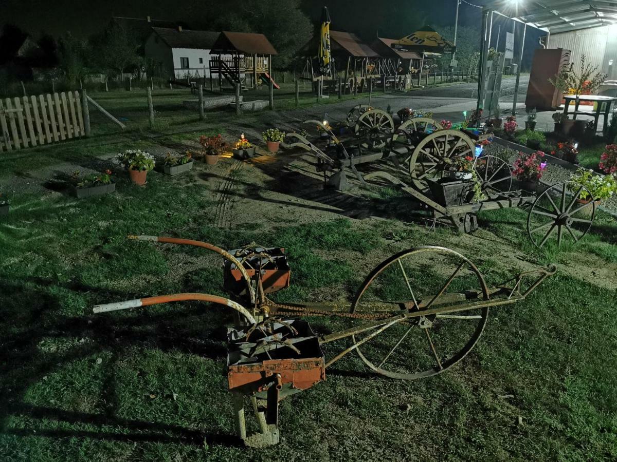 Hotel Etno Selo Eden Zeravacki Potok Zewnętrze zdjęcie